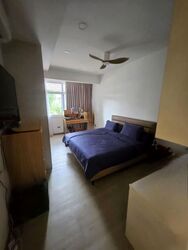 Sixth Avenue (D10), Terrace #568434021